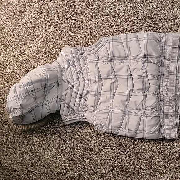 Mossimo Puffer Vest - Picture 5 of 7